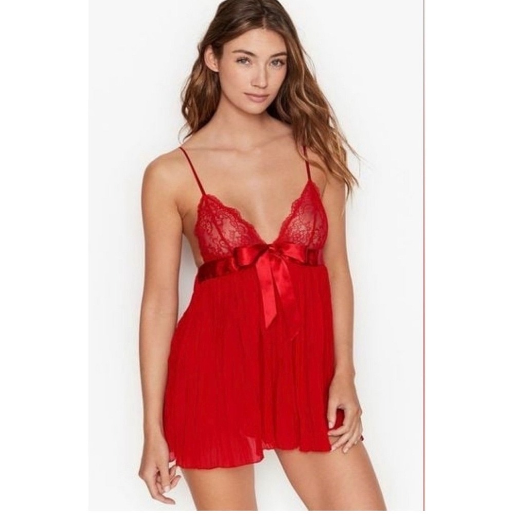 Victoria's Secret Red Lace Babydoll Chemise Satin Bow Coquette Lingerie Small